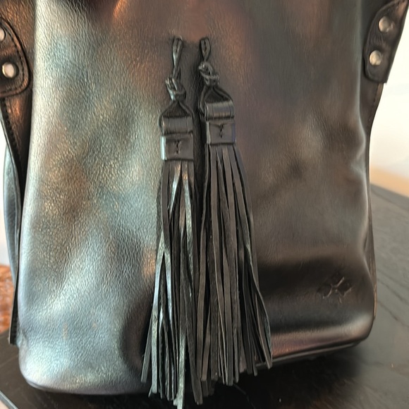 Patricia Nash copper glazed black leather bucket bag - Picture 7 of 10